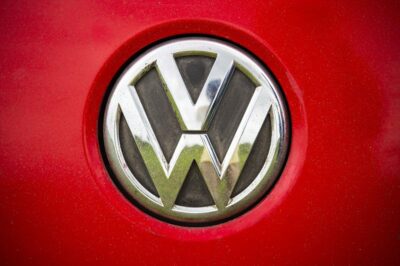 Prioritizing Safety: Ensuring Your Volkswagen ID.4 Meets EV Battery Standards
