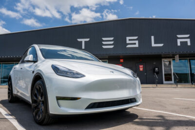 What Are The Benefits of Using A Tesla Wall Charger in Fort Lauderdale, 33305
