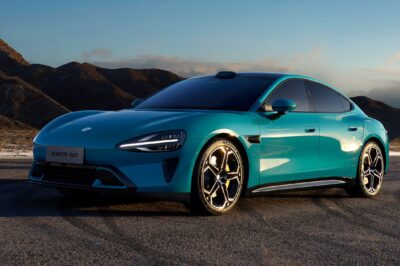 Electric Vehicles vs. Gas Cars: Durability & Longevity Compared