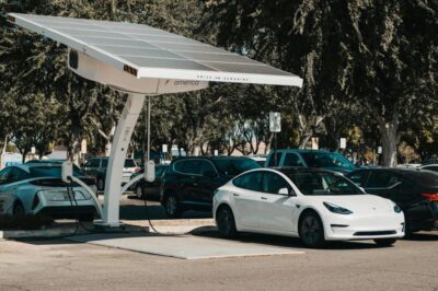 Electric Vehicle Charging Station: Comparison Fast Charger vs Regular Charger Stations, Jacksonville, 32202