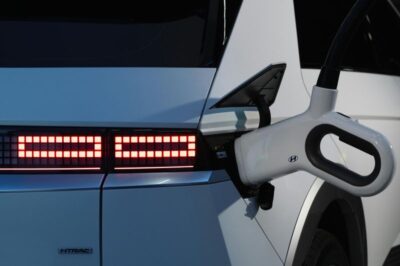Electric Vehicle Charging Station: Comparison Fast Charger vs Regular Charger Stations, Jacksonville, 32216